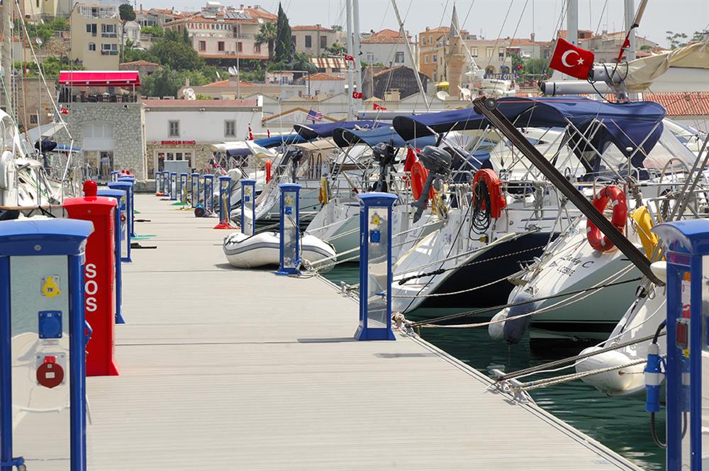 cesme-marina